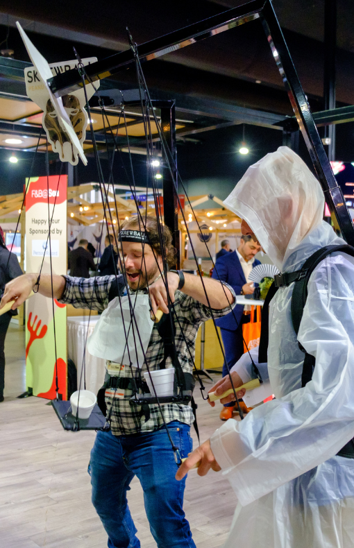 Increasing show floor